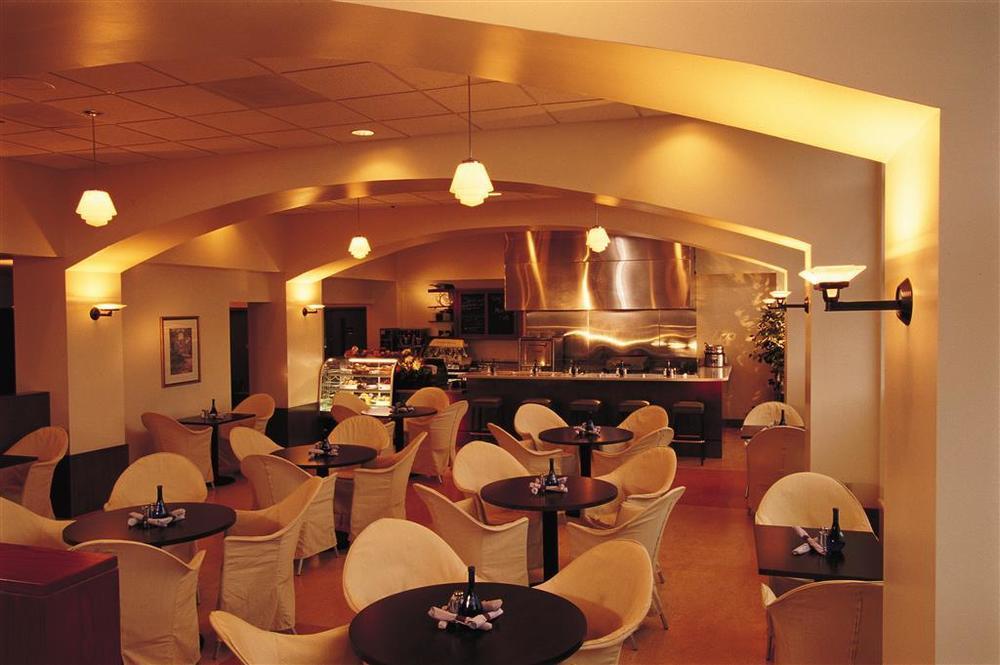 Four Points By Sheraton Philadelphia Airport Hotel Restaurant photo